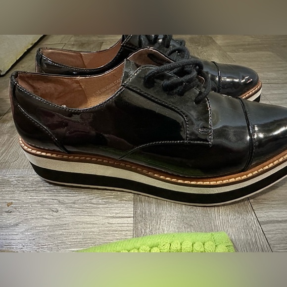 Halogen x Atlantic Pacific Black Patent Platform Oxford 7.5 pre-owned - Picture 2 of 14